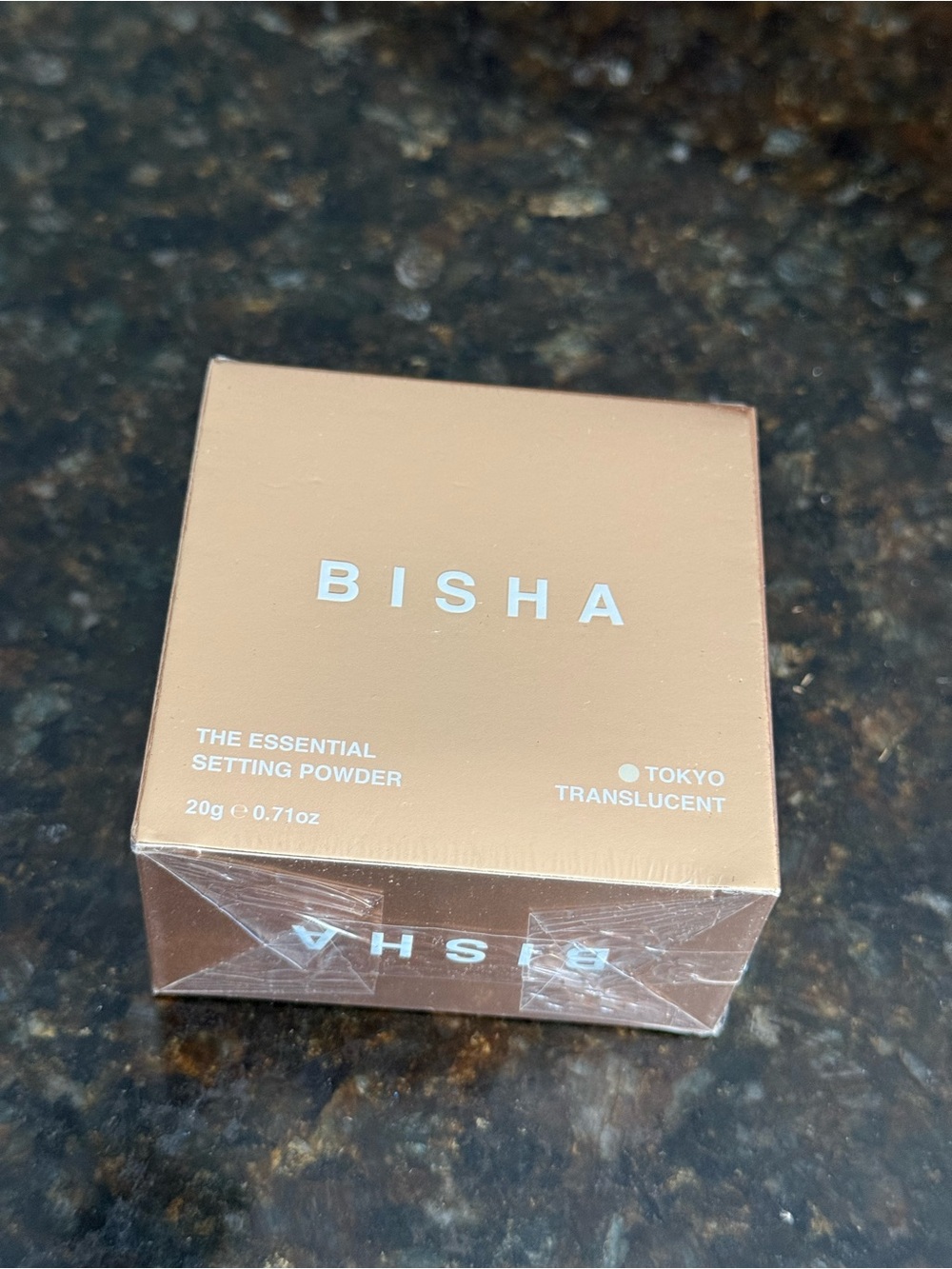 Bisha Translucent Setting Powder - Picture 2 of 2